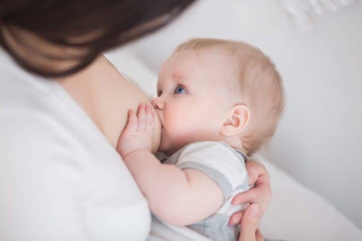 Breastfeeding Difficulties – 11 Common Problems